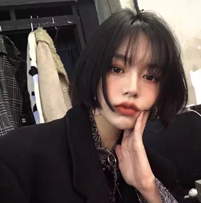女导与强盗